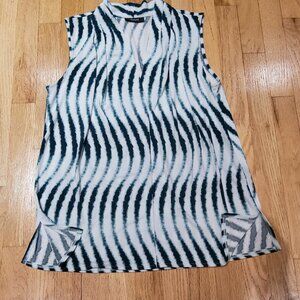 NWOT Alfani Women's V-neck Sleeveless Printed Tunic top Size L(12-14)